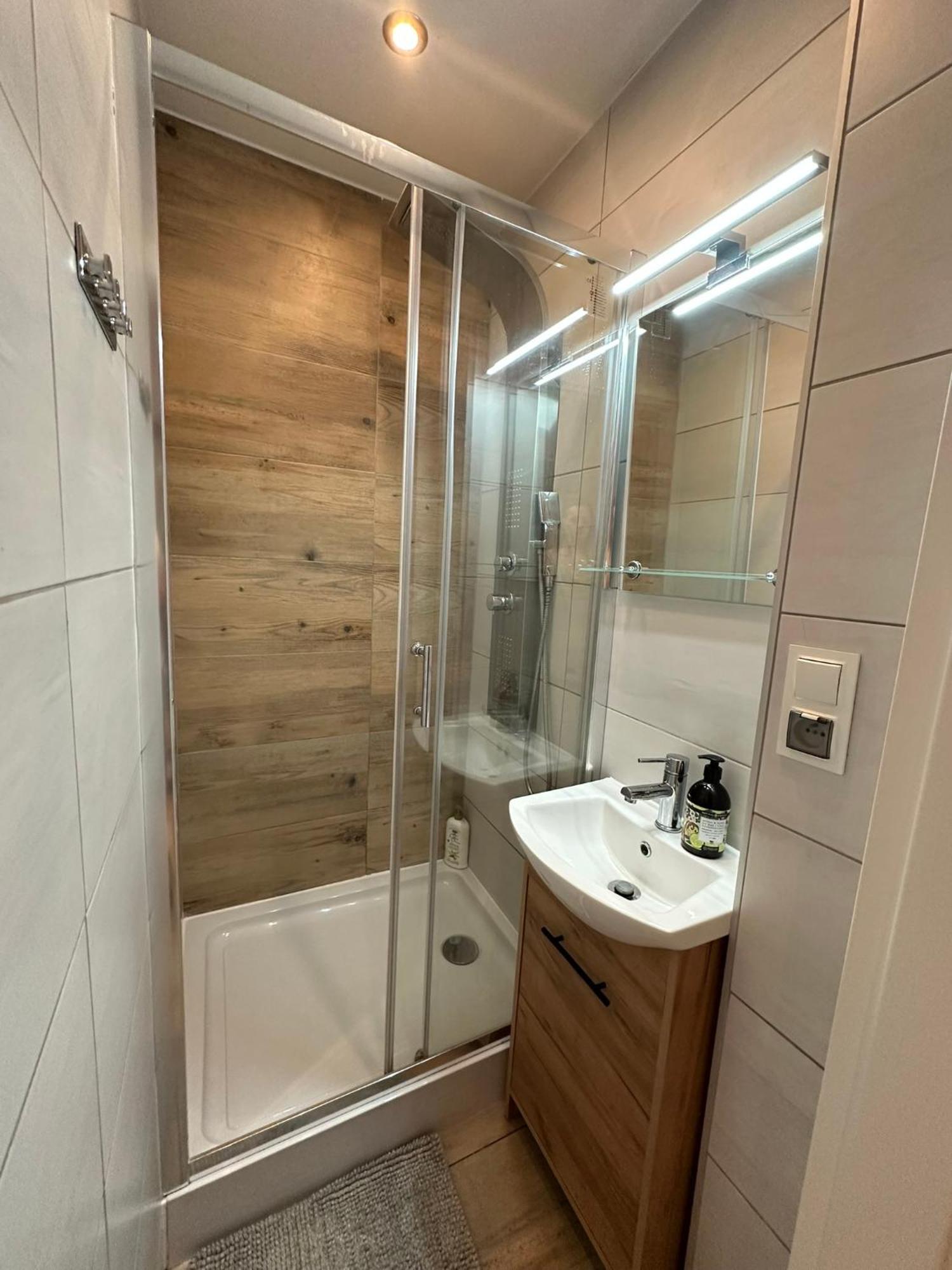 Apartament Centrum Chmielna 73C Warsaw Luaran gambar